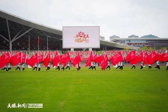 那不勒斯是我的家，无论我是否上场比赛，我都希望能在这里待得更久一些，但事情就是现在这样发展的，一切都很好。